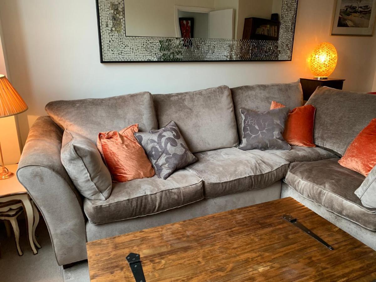 4 The Courtyard Central Windsor 2Br Zewnętrze zdjęcie